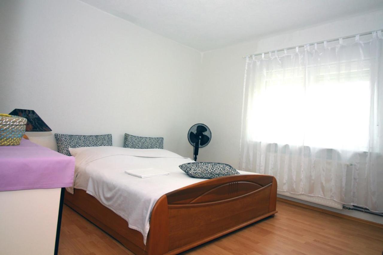 Apartment Masa Tisno Luaran gambar